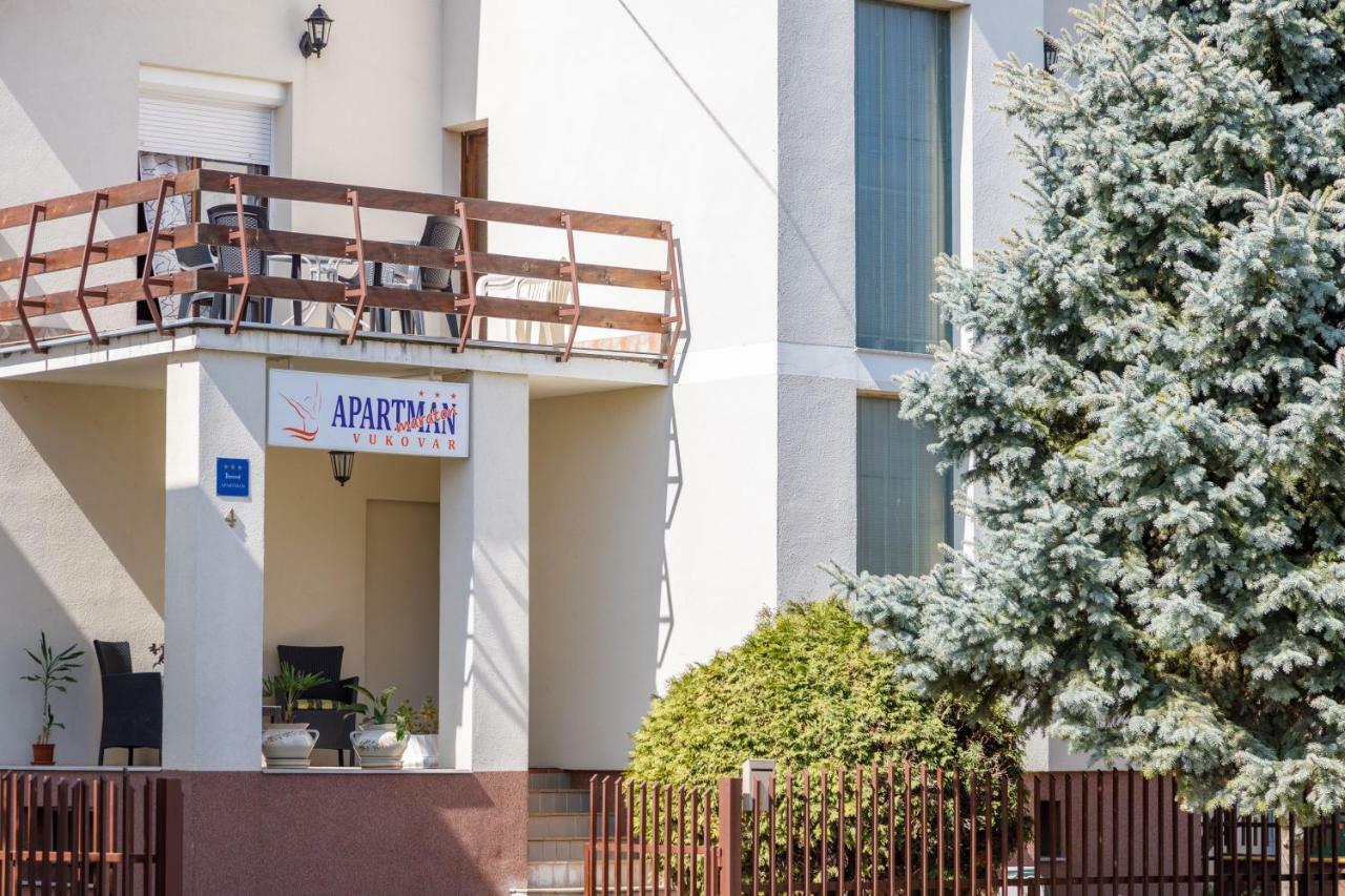 Apartmani Maraton Vukovar Eksteriør billede